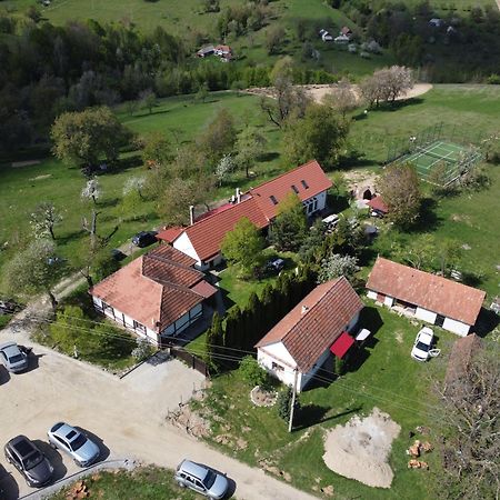 Вілла Casa Vatra Sinteului - Cu Sala De Evenimente De Capacitate Mare - Se Inchiriaza Integral Socet Екстер'єр фото