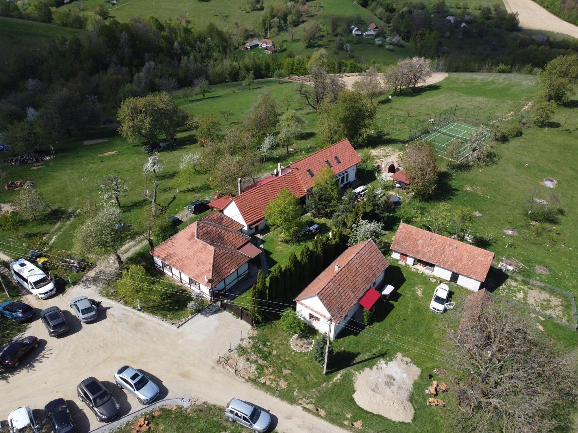 Вілла Casa Vatra Sinteului - Cu Sala De Evenimente De Capacitate Mare - Se Inchiriaza Integral Socet Екстер'єр фото